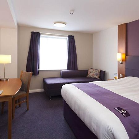 Premier Inn Bournemouth East Zewnętrze zdjęcie